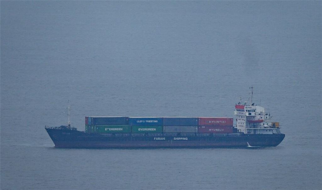 Die Behinderungen der Schifffahrt durch den Iran-Krieg belasten die Weltwirtschaft.