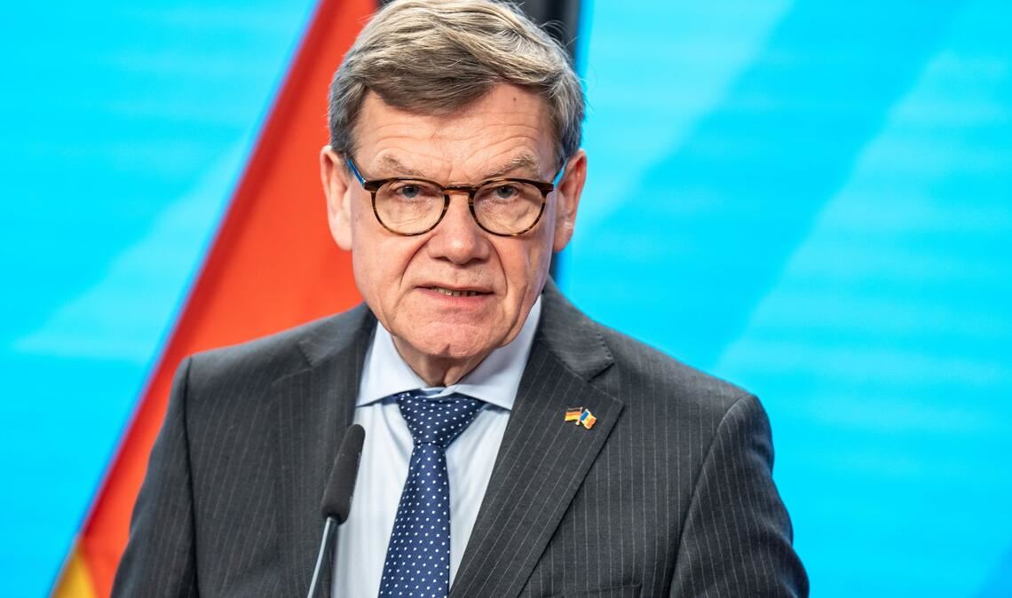 Die Behörde von Außenminister Johann Wadephul gilt in der Kommunikationspolitik als konservativ, aber verlässlich.