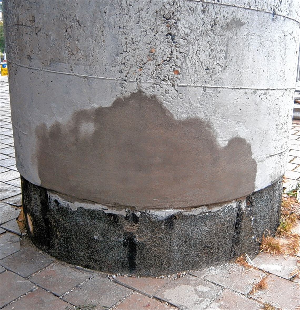 Stadtverwaltung: Säule schon repariert