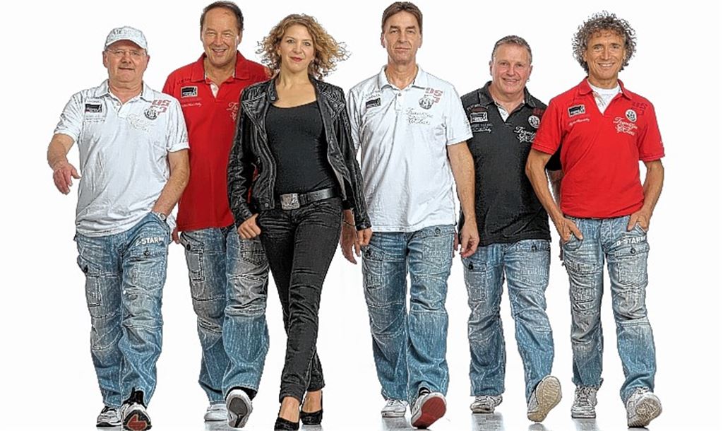 Partyband Blaumeisen tritt in Enzberg auf