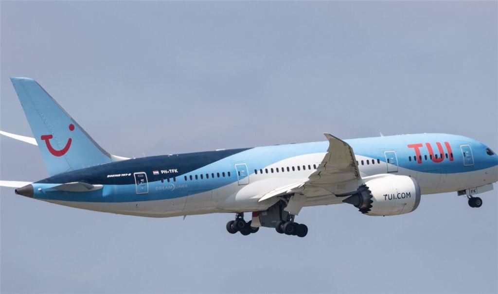 Die Boeing 787 der TUI fly Niederlande ist von Kingston aus gestartet und am Sonntagvormittag in den Niederlanden gelandet (Symbolbild).