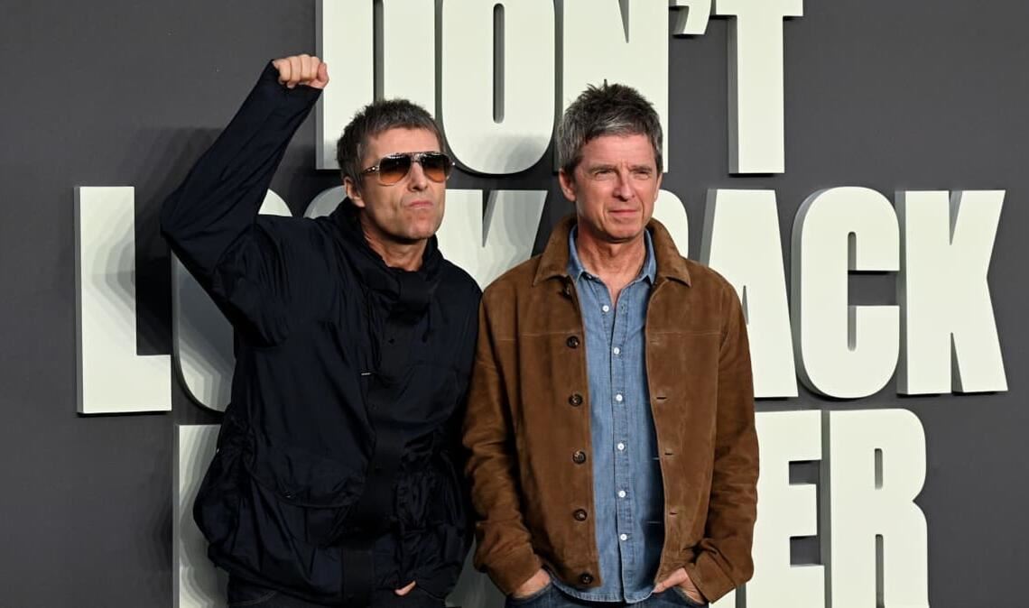 Die Britpop-Band Oasis warnt vor Betrug beim Ticketverkauf.&nbsp; Die Gallagher-Brüder sind im kommenden Jahr auch drei Mal in München. (Archivbild)