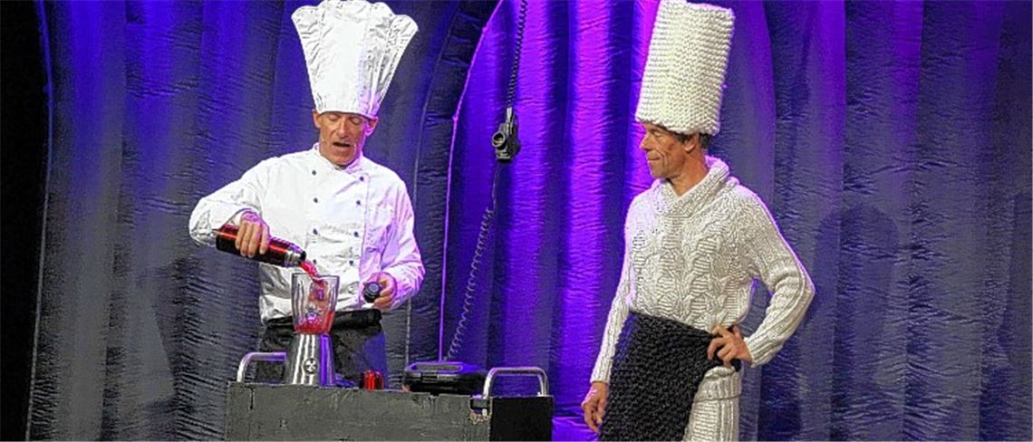 Brüderliche Wollpfosten im Osterfeld