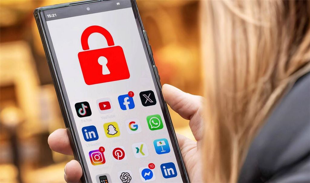 Die Bundesschülerkonferenz sieht ein mögliches Social-Media-Verbot für Kinder und Jugendliche kritisch (Symbolfoto).