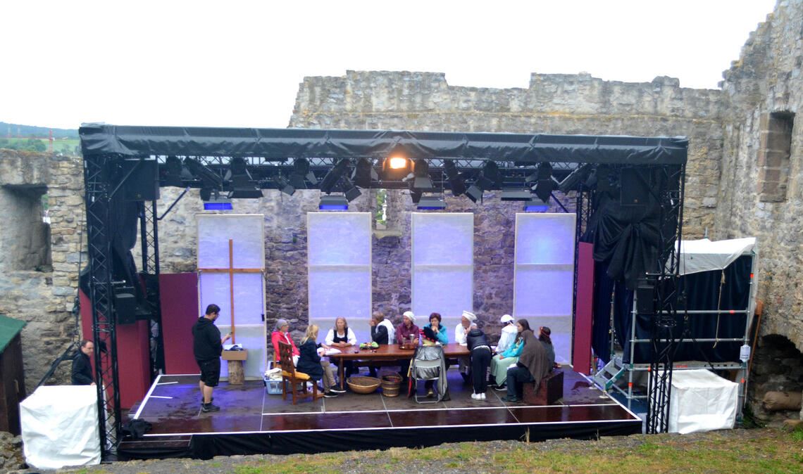 Die Burgruine soll eine Theaterbühne bleiben. Foto: Stahlfeld
