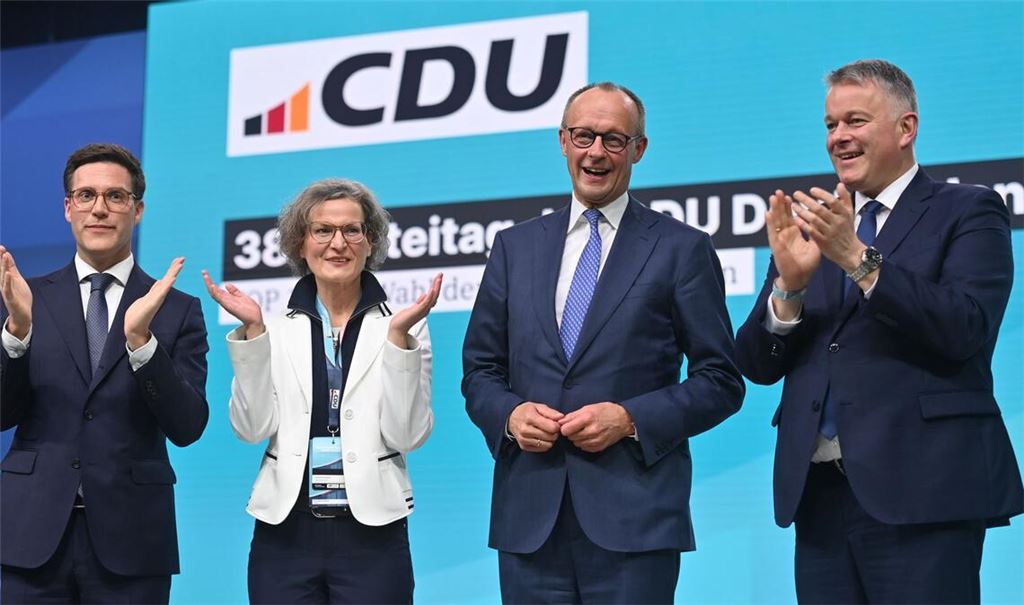 Die CDU will beim Bundesparteitag in Stuttgart Positionen zu einer Reihe sachpolitischer Themen beschließen. (Archivbild)