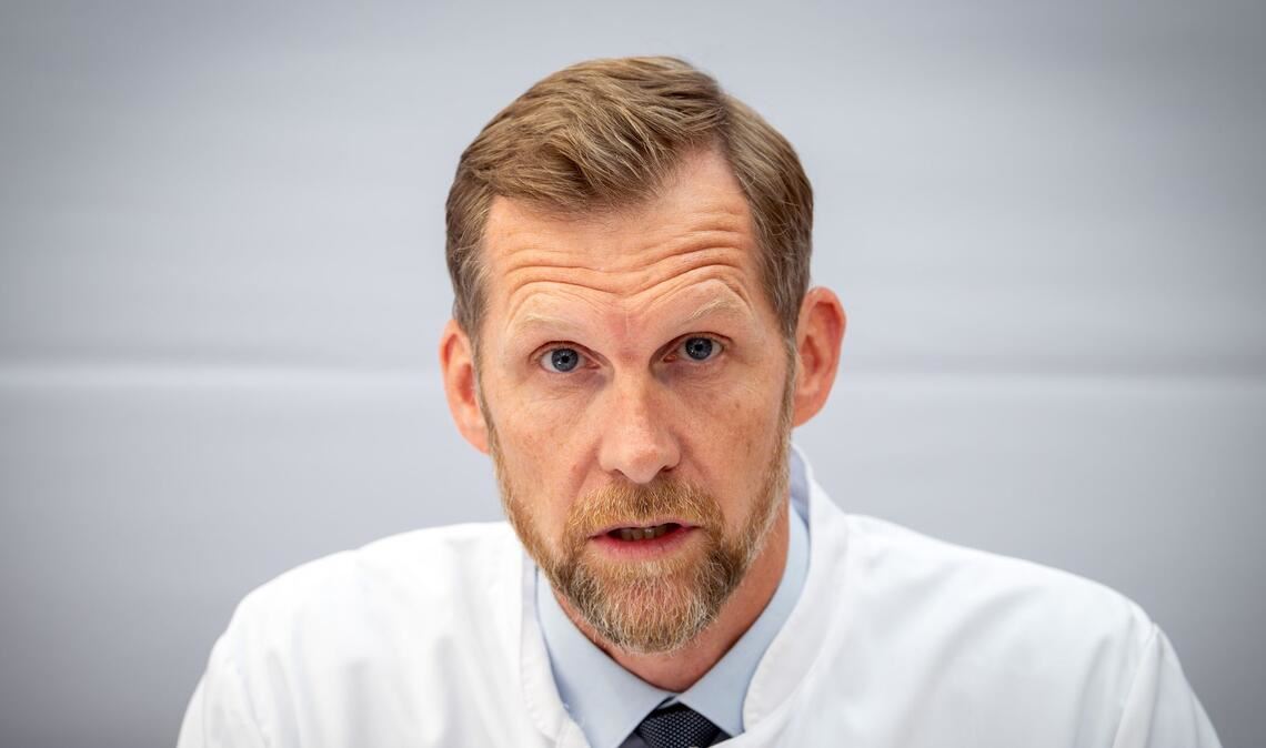 Die Charité wäre bereit, weitere Ebola-Patienten zu behandeln, sagt Sander.