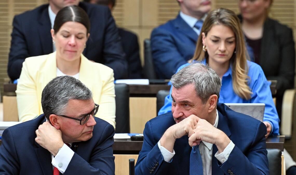 Die Debatte im Bundesrat zur Umsetzung der Reform des Gemeinsamen Europäischen Asylsystems (GEAS) in deutsches Recht fiel knapp aus.