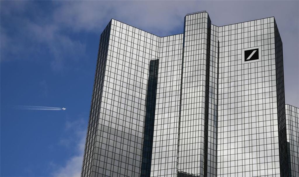 Die Deutsche Bank hat in Sachen Russland-Sanktionen Probleme im eigenen Haus aufgedeckt (Archivbild)