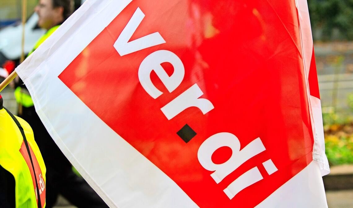 Die Dienstleistungsgewerkschaft Verdi ruft gemeinsam mit der IG Metall zu der Demo auf (Symbolbild).