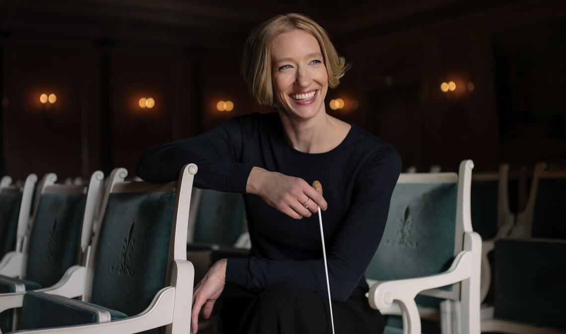 Die Dirigentin Joana Mallwitz