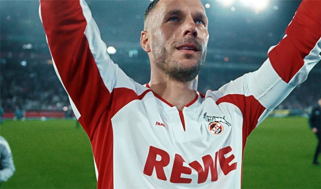 Die Doku "Poldi" über Fußballer Lukas Podolski ist seit 4. Juni auf Netflix streambar.