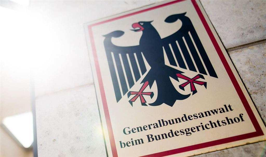 Die Durchsuchungen richten sich gegen  mutmaßliche Mitglieder der Zelle „Letzte Verteidigungswelle“.