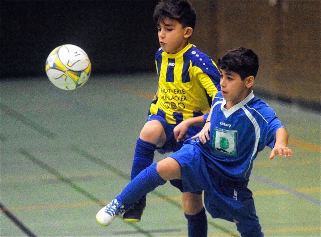 Die Lomersheimer E2-Junioren jubeln