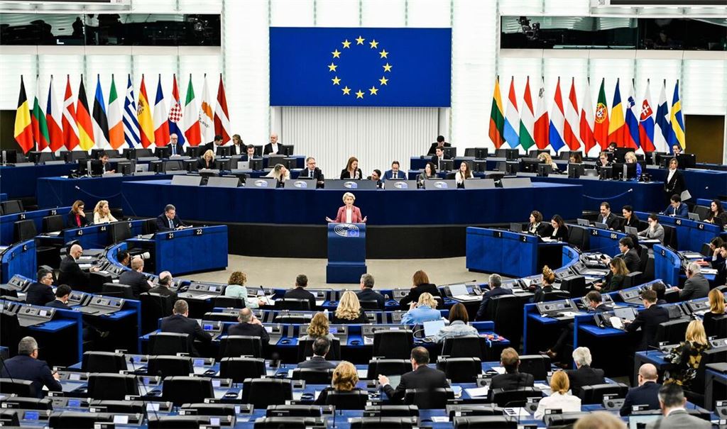 Die EVP ist im Europäischen Parlament die mit Abstand größte Fraktion - bei Abstimmungen braucht sich aber dennoch Partner. (Archivbild)