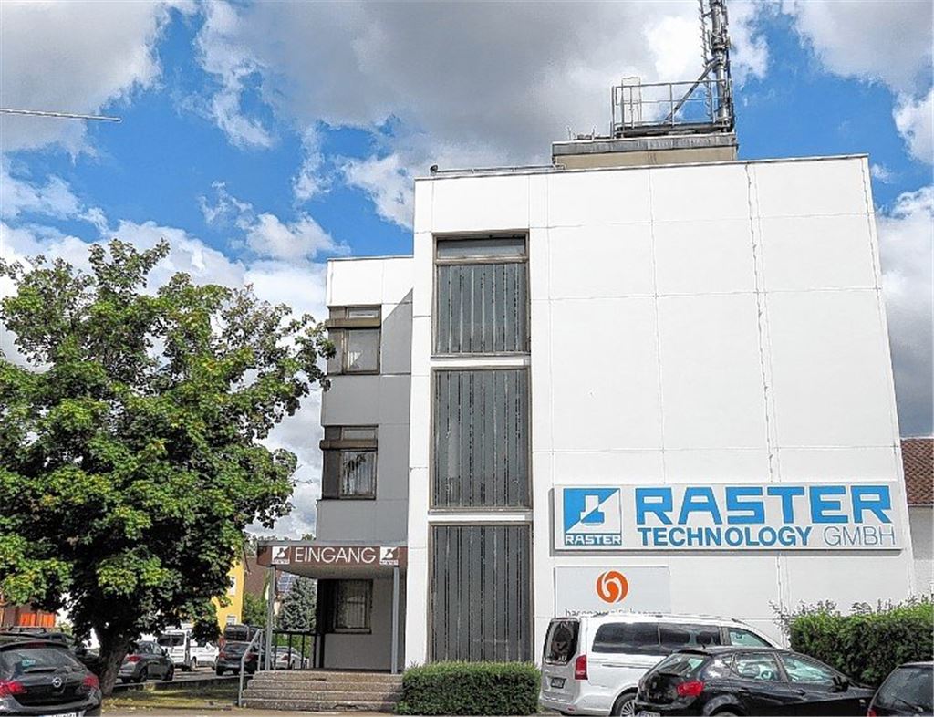 Raster-Mitarbeiter bangen um ihre Jobs