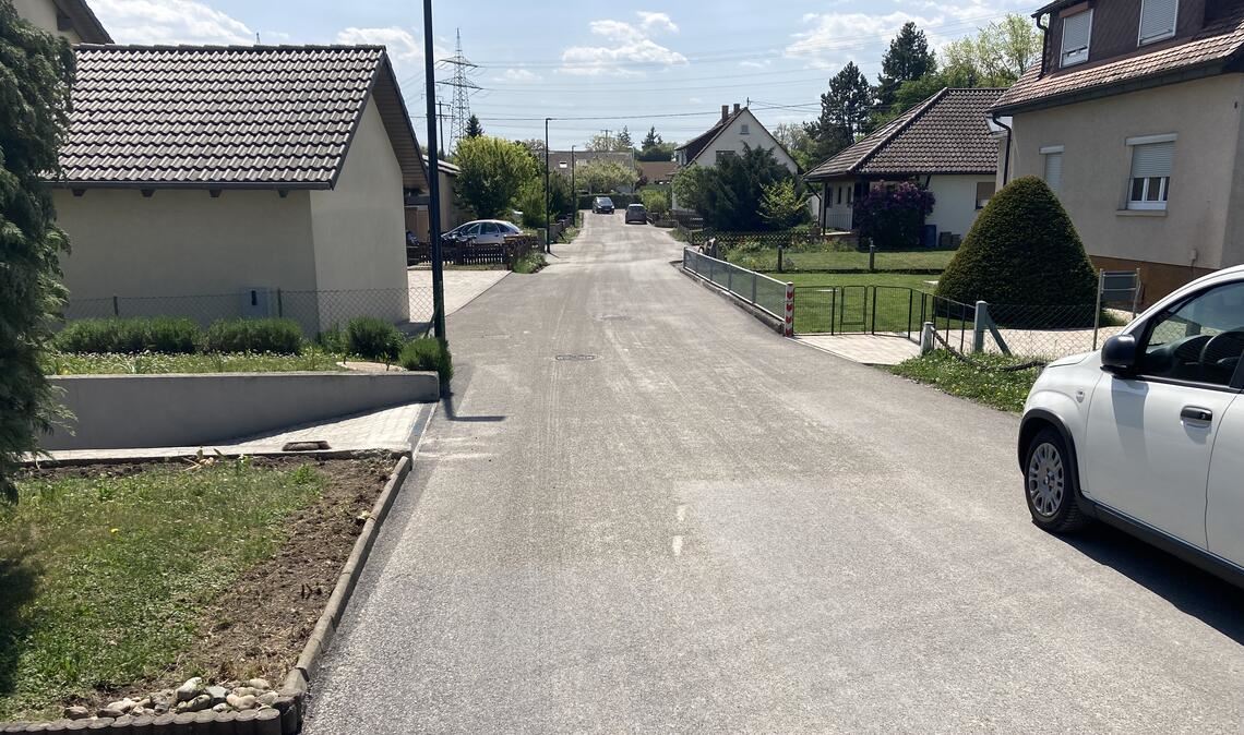 Die Enzberger Straße im Sengach. Foto: privat