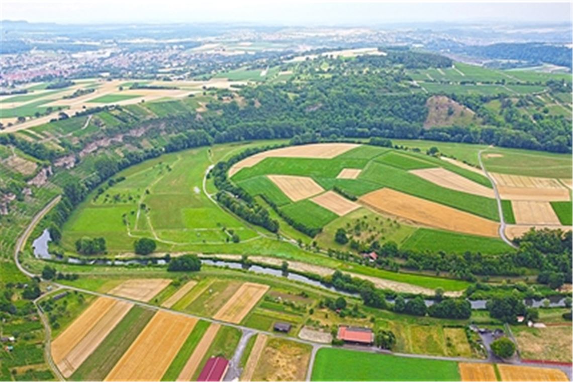 Die Enzschlinge bei Mühlhausen liefert die perfekte Kulisse für den Enztallauf zwischen Mühlacker und Vaihingen. Das neue Event kommt der Lebenshilfe zugute. Foto: Schramm
