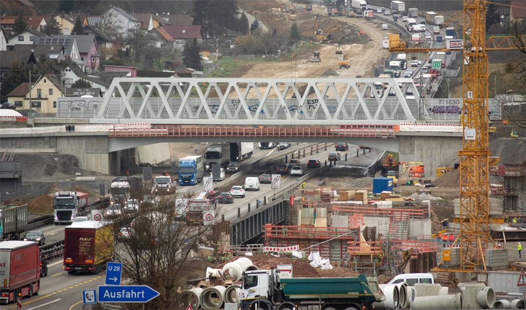 Die Enztalsenke der A8 vor dem Ausbau. Foto: Archiv