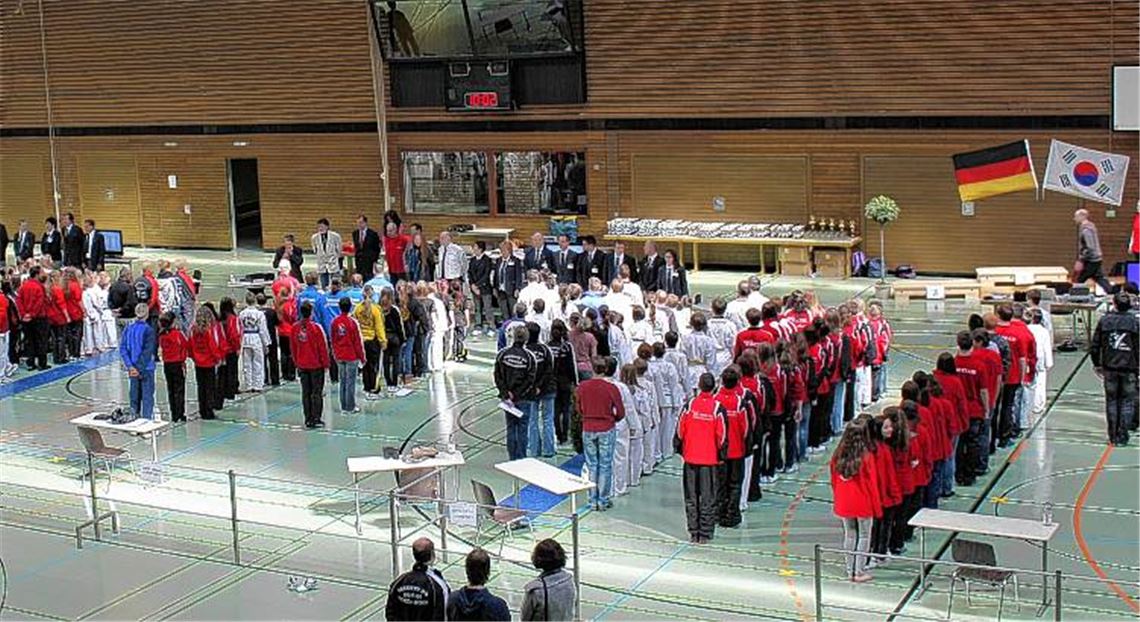 Die Enztalsporthalle ist gewissermaßen die gute Stube des Mühlacker Sports und auch für größere Veranstaltungen wie vor wenigen Tagen die Taekwondo Mühlacker Open geeignet. Doch den Vereinen der Stadt fehlen weitere Räumlichkeiten für das Training. Nun warten alle gespannt auf eine Entscheidung im Gemeinderat. Foto: Stahlfeld