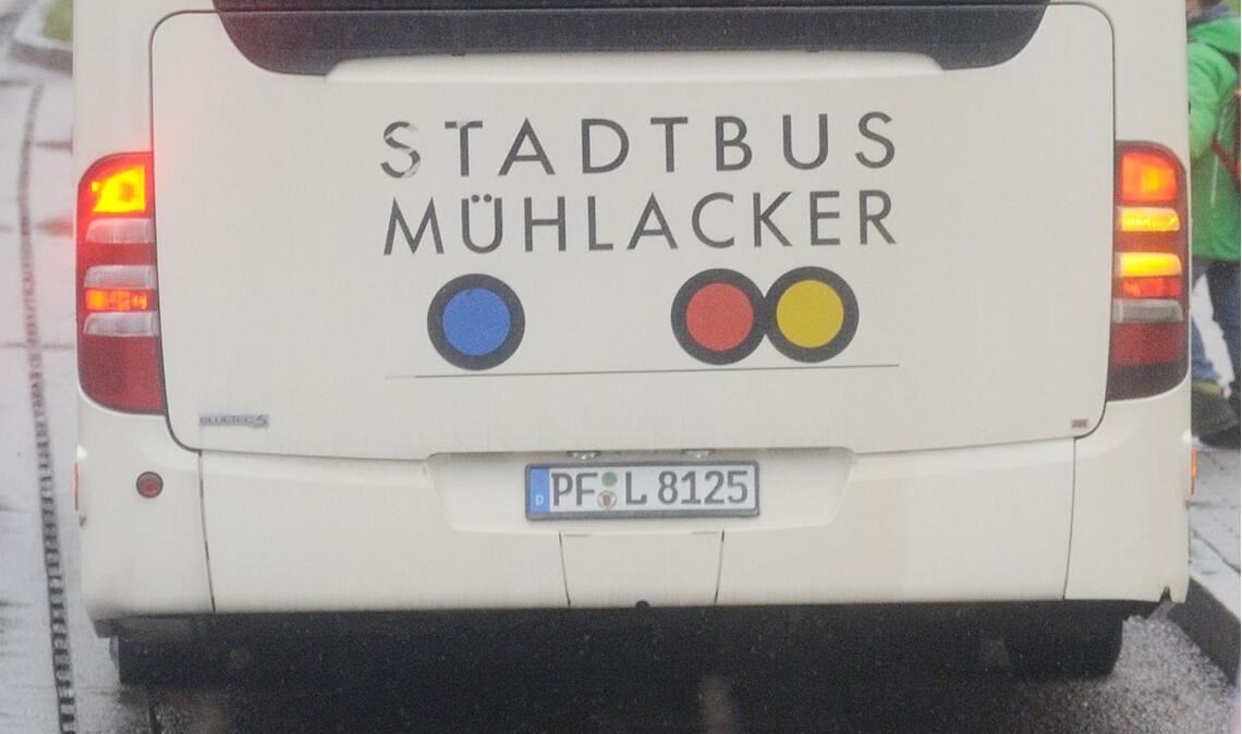 Die Fahrgäste erwarten, dass ihr Bus pünktlich kommt – doch das ist auch ohne B10-Baustelle nicht immer der Fall. Foto: Archiv