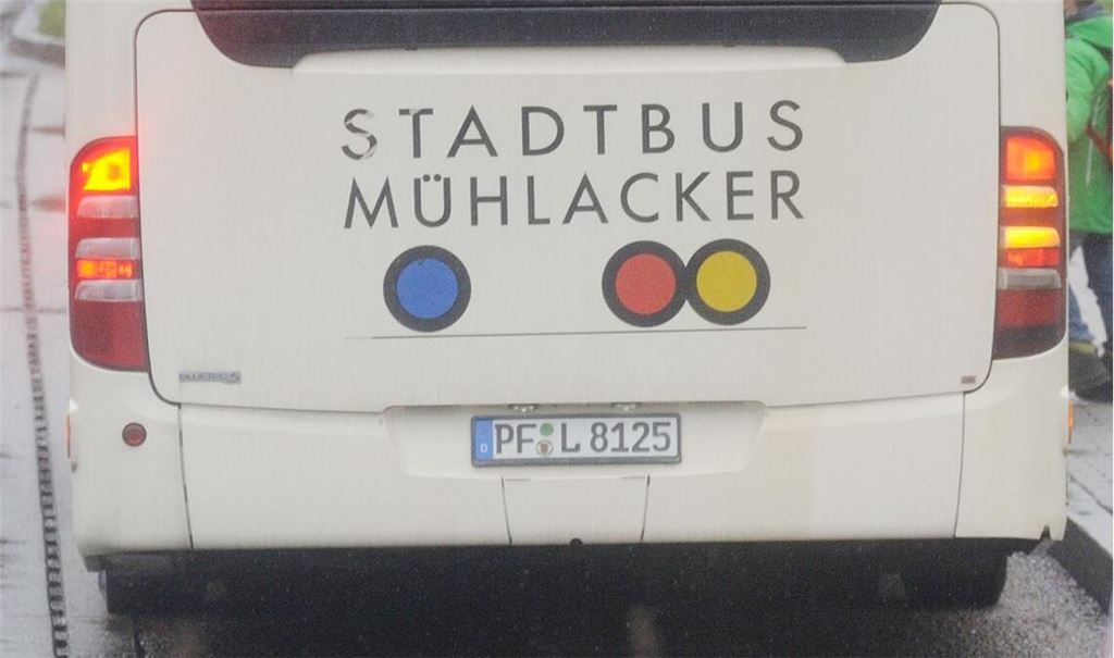 Die Fahrgäste erwarten, dass ihr Bus pünktlich kommt – doch das ist auch ohne B10-Baustelle nicht immer der Fall. Foto: Archiv