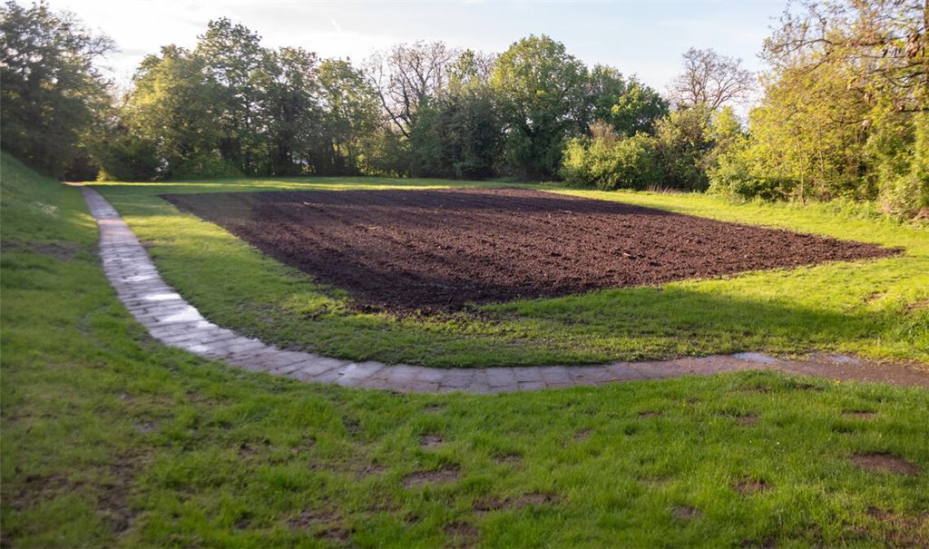 Die Festwiese in Sternenfels wird zum Eldorado des Fahrrad-Trial-Sports. Foto: Fotomoment