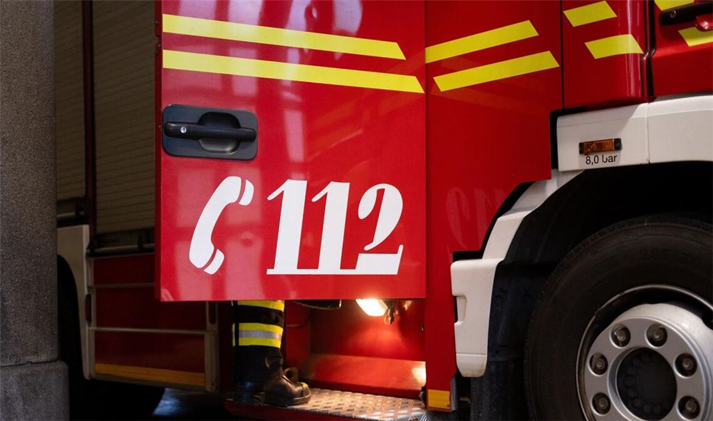 Die Feuerwehr konnte das Feuer unter Kontrolle bringen (Symbolbild).