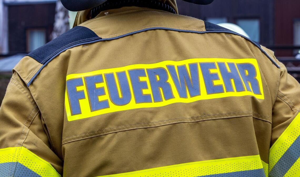 Die Feuerwehr rettete das Mädchen (Symbolbild).