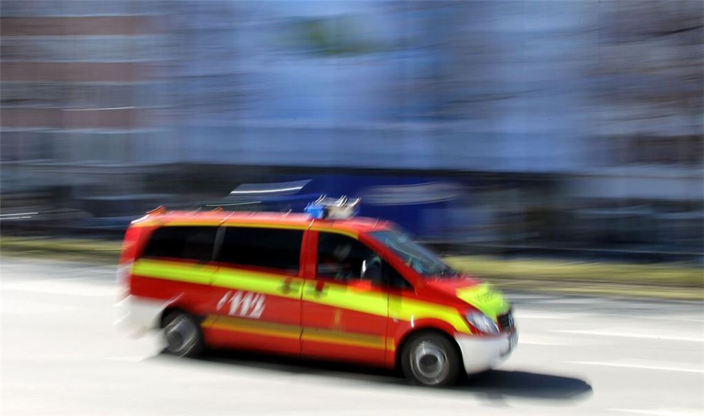 Die Feuerwehr rückte nach einem   Gasaustritt in Baden-Baden aus.  (Symbolfoto)