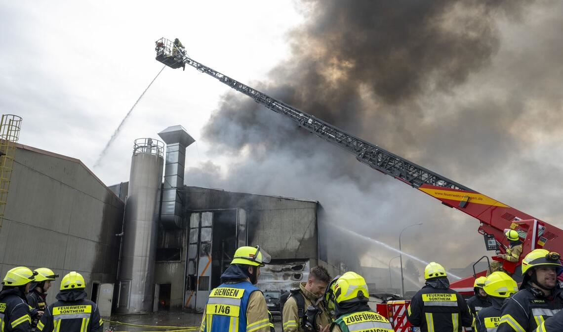 Die Feuerwehr war mit starken Kräften im Einsatz.