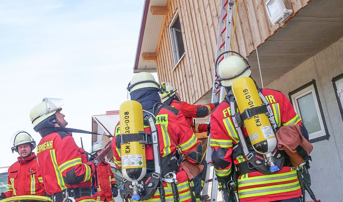 Die Feuerwehrabteilungen der Gemeinde Sternenfels - hier bei einer Übung - sollen eine gemeinsame Feuerwache bekommen. Foto: Archiv 