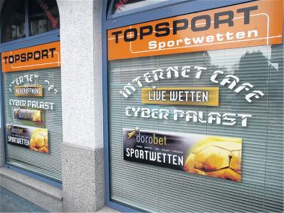 Die Frage, ob private Vermittler von Sportwetten  hier ein Büro an der Mühlacker Bahnhofstraße  gegen geltendes Recht verstoßen, ist auch unter Juristen höchst umstritten. Der Europäische Gerichtshof muss entscheiden, ob in Deutschland der Staat das Glücksspiel-Monopol besitzt.
Foto: Franz