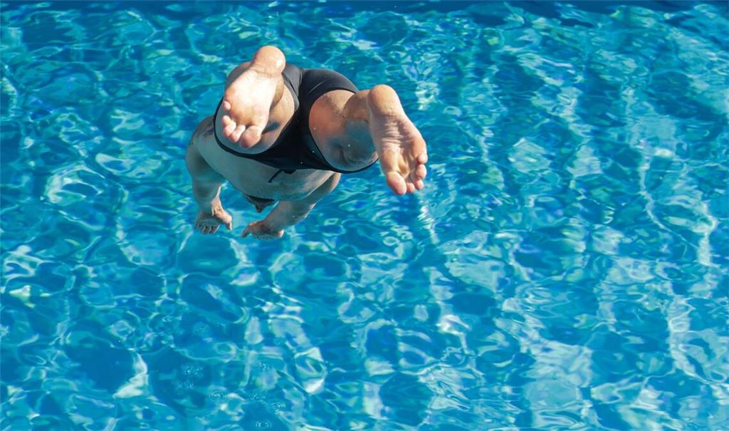 Die Freibadsaison in Baden-Württemberg startet. (Symbolbild)