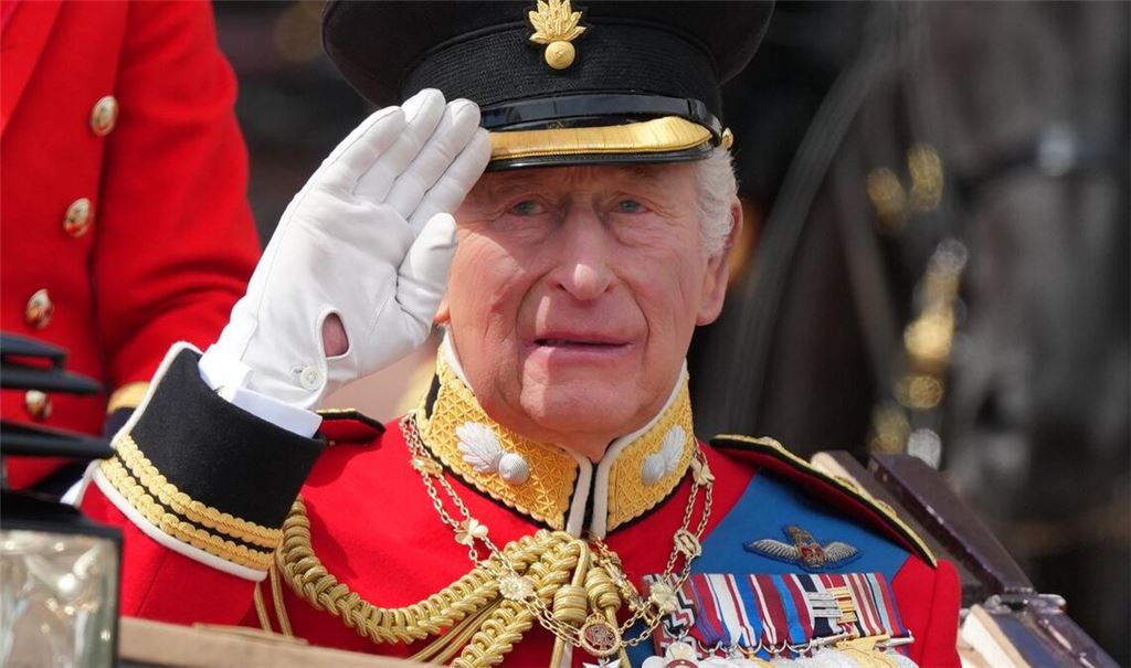 Die Geburtstagsparade findet jedes Jahr zu Ehren des britischen Monarchen statt.