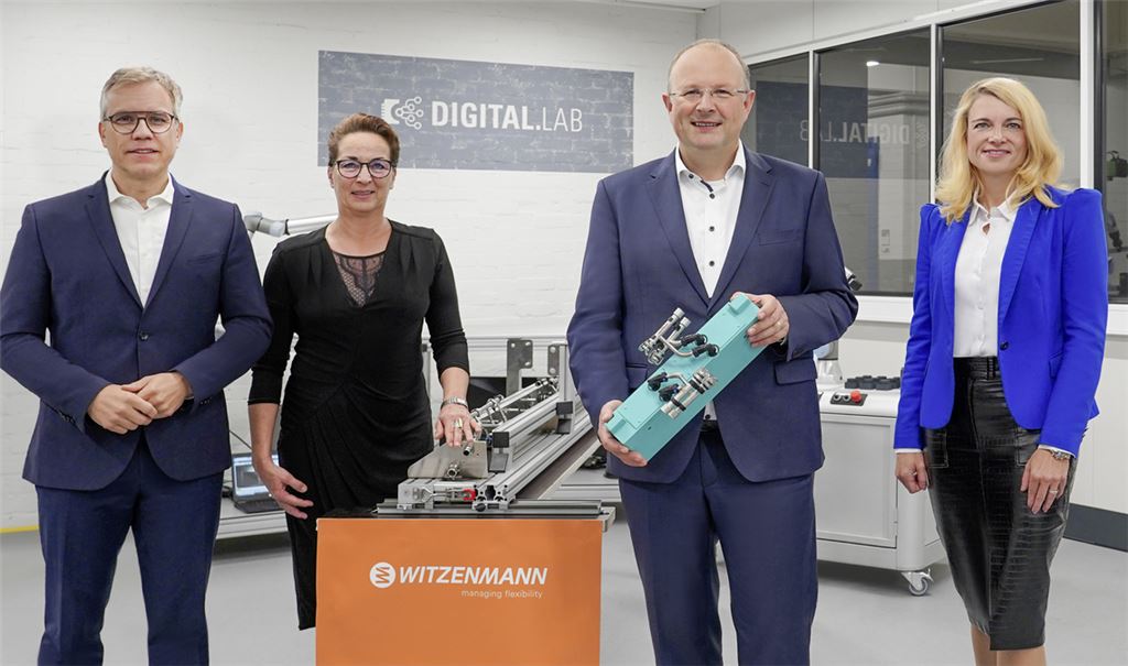 Die Geschäftsführung mit (v. li.) Philip Paschen, stellvertretender Vorsitzender, Vera Mintenig, Geschäftsführerin (Interim), Dr. Andreas Kämpfe, Vorsitzender, und Christine Wüst, Geschäftsführerin. Foto: privat