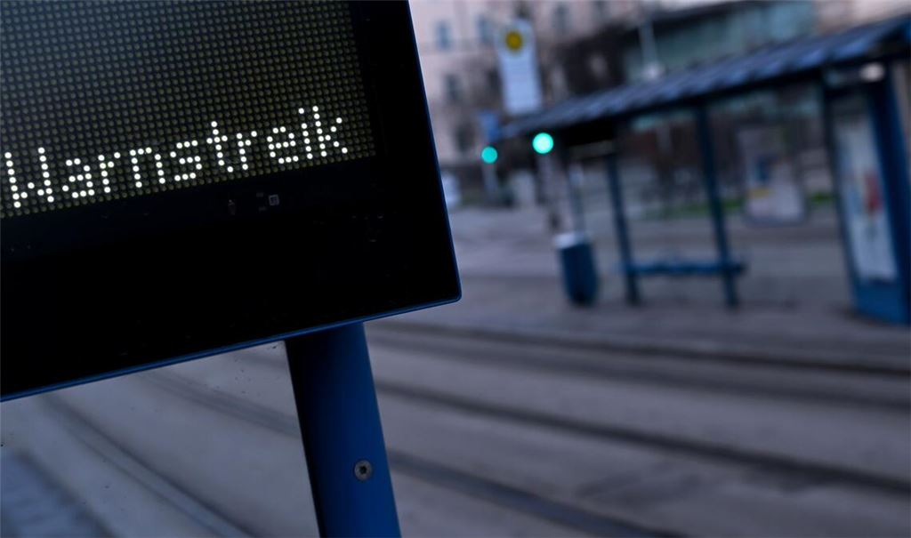 Die Gewerkschaft Verdi hat erneut in mehreren Bundesländern zu Warnstreiks im öffentlichen Nahverkehr (ÖPNV) aufgerufen.