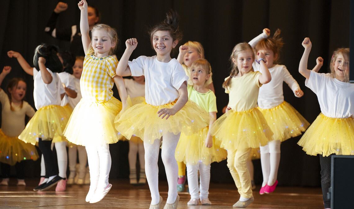 Die „Gym and Dance“-Bambini treten bei der Jahresfeier 2020 auf. Foto: Archiv