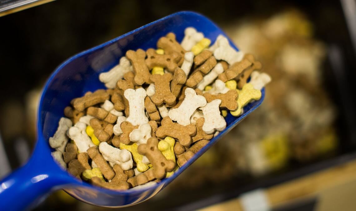 Die Hersteller von Tierfutter waren in den vergangenen Jahren ebenfalls mit steigenden Kosten konfrontiert.