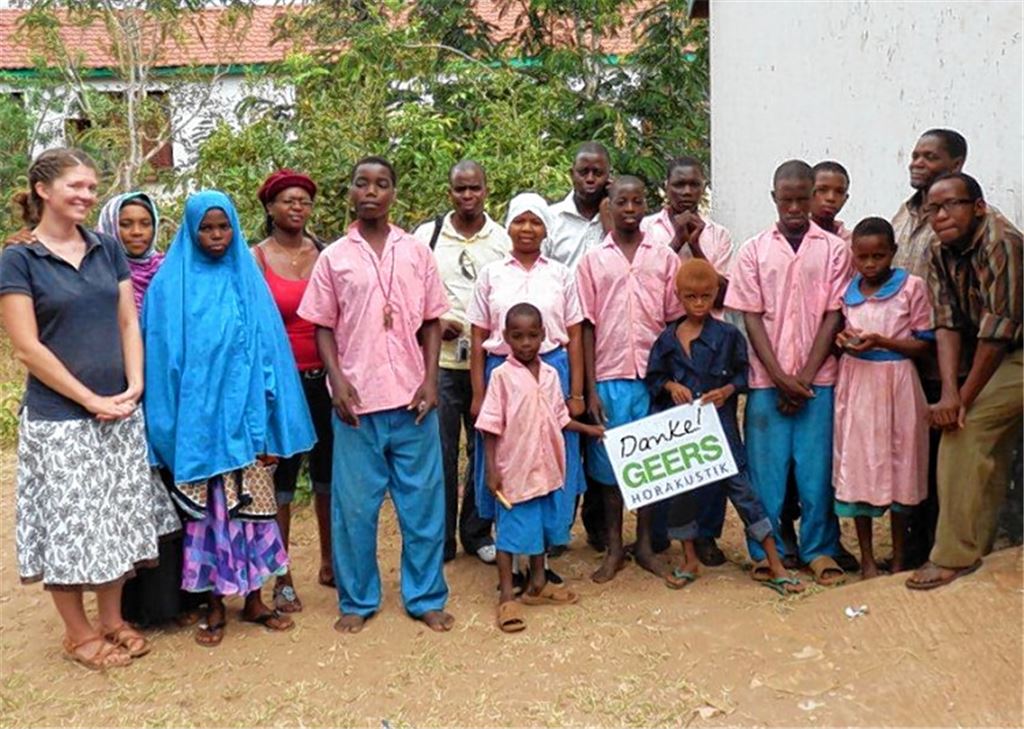 Die Hilfsorganisation CLASH freut sich über Geräte im Wert von 400000 Euro.