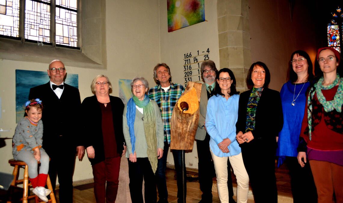 Die Jahreslosung haben zehn Künstlerinnen und Künstler in ihren Werken umgesetzt. Foto: Stahlfeld