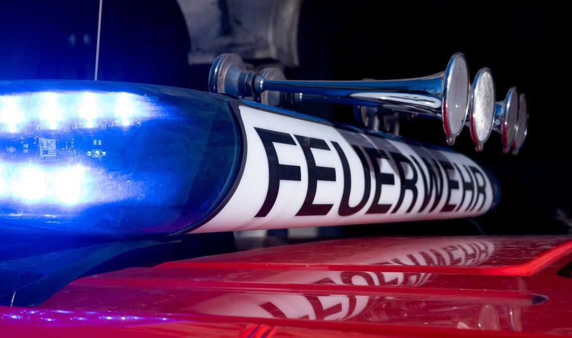 Die Jugendlichen fanden mitten in der Nacht den Weg aus unwegsamem Gelände nicht mehr (Symbolbild).