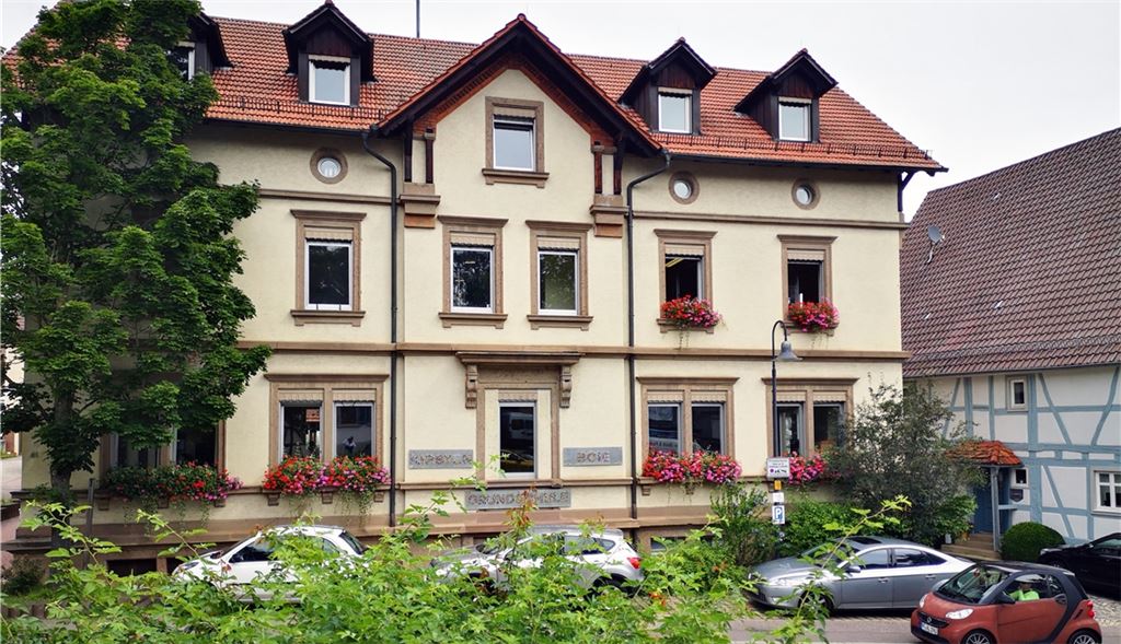 Die Kirsten-Boie-Grundschule in Dürrn soll schon seit Jahren modernisiert werden. Jetzt gibt es neue Pläne. Goertz
