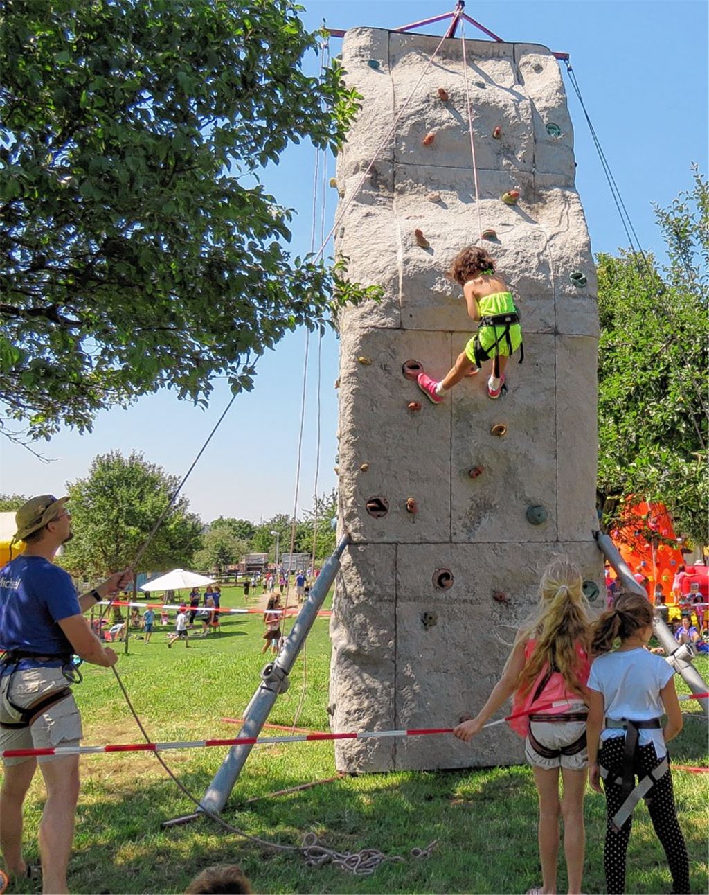 Sport, Spiele und viel Natur
