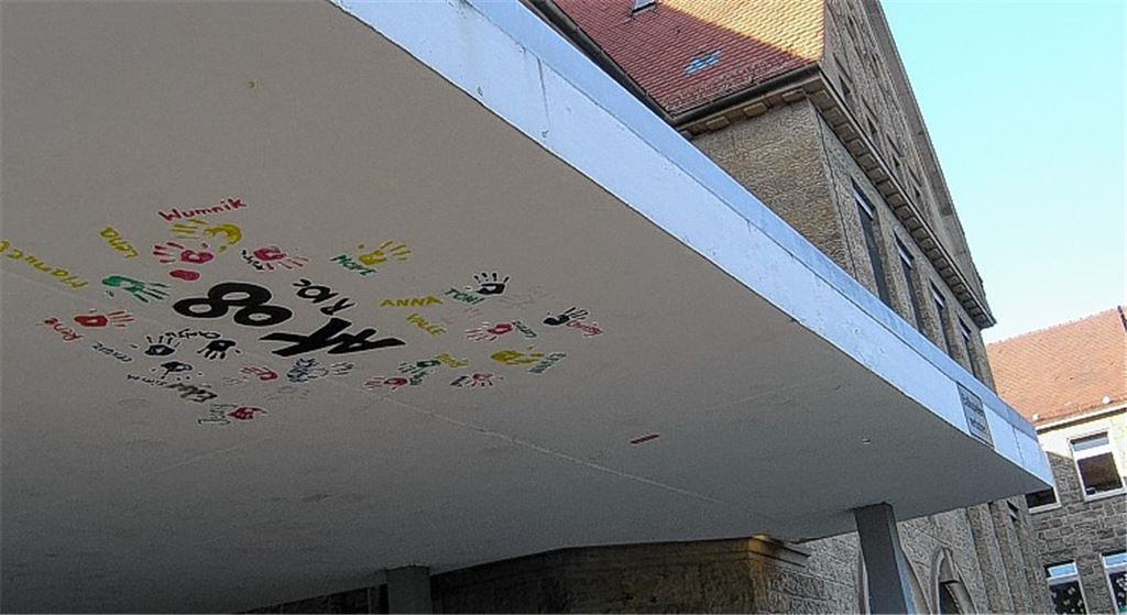 Die Knittlinger Faust-Schule hat die Aufnahme in das Modellprojekt „Islamischer Religionsunterricht an öffentlichen Schulen in Baden-Württemberg“ beantragt.