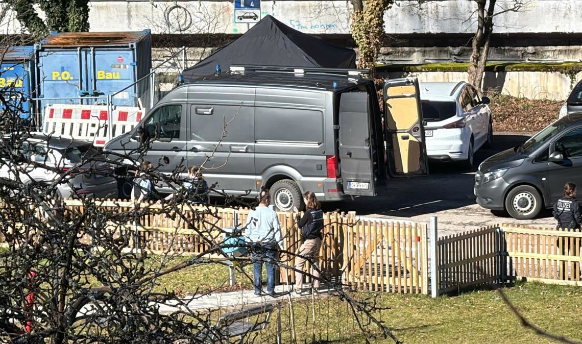 Die Leiche wurde im Februar in Neuenbürg auf einem Parkplatz in einem Auto entdeckt. Foto: Archiv