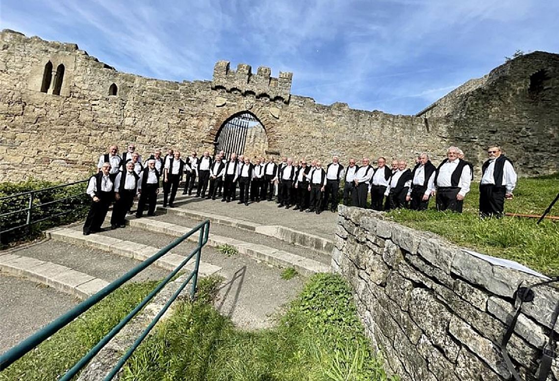 Die Männer des MPC2000 schauen für Filmaufnahmen bei der Löffestelz vorbei. Foto: privat