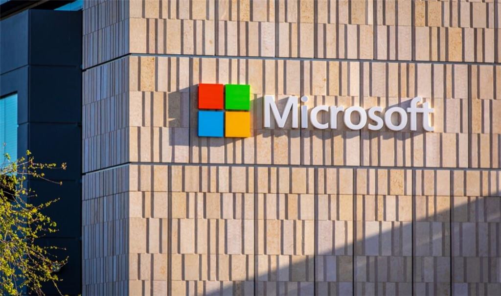Die Microsoft-Aktie ist in der letzten Woche trotz starker Quartalszahlen gefallen. Erfahren Sie, warum Anleger skeptisch sind.