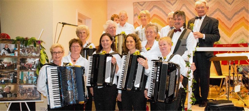 Die Musikgruppe der Naturfreunde Enzberg feiert ihren 60.Geburtstag. Foto: Wendelstein