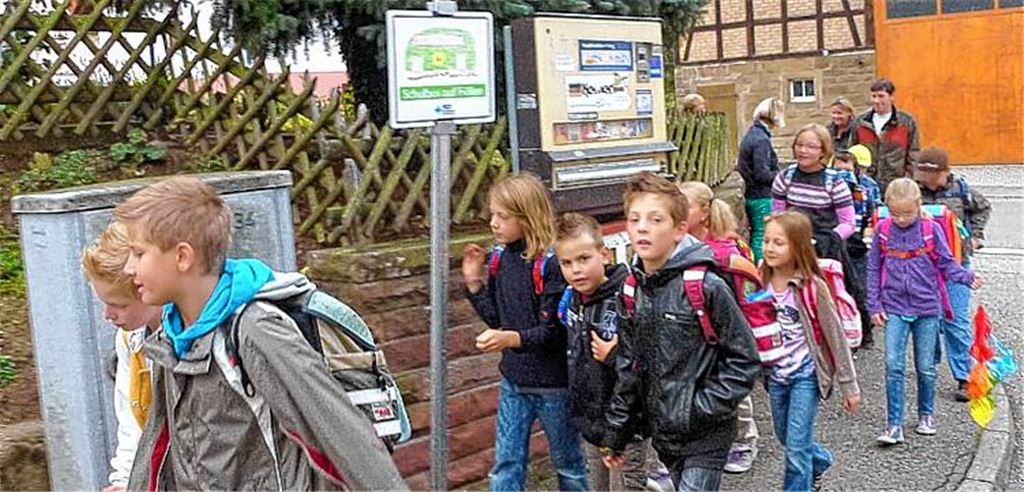 Die Ölbronner Eichelbergschule beteiligt sich an der Aktion „Zu Fuß zur Schule“.
